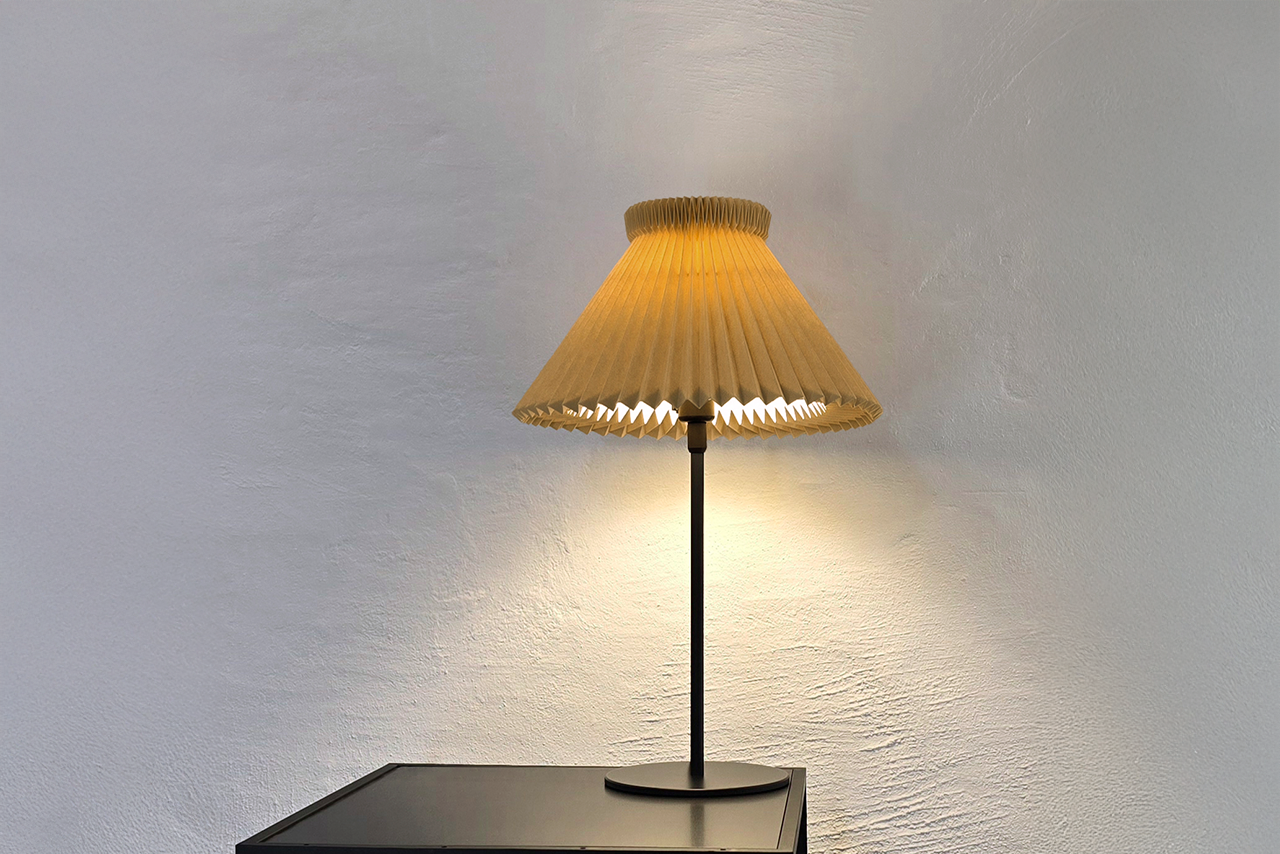 Leklint334t Tablelamp Lampshade1 19Cm Paper Buttermilk Lifestyle2